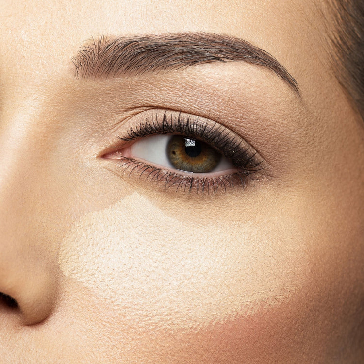 Natural and Organic Concealer