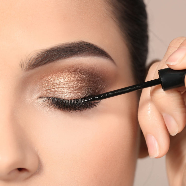 Natural and Organic Eyeliner
