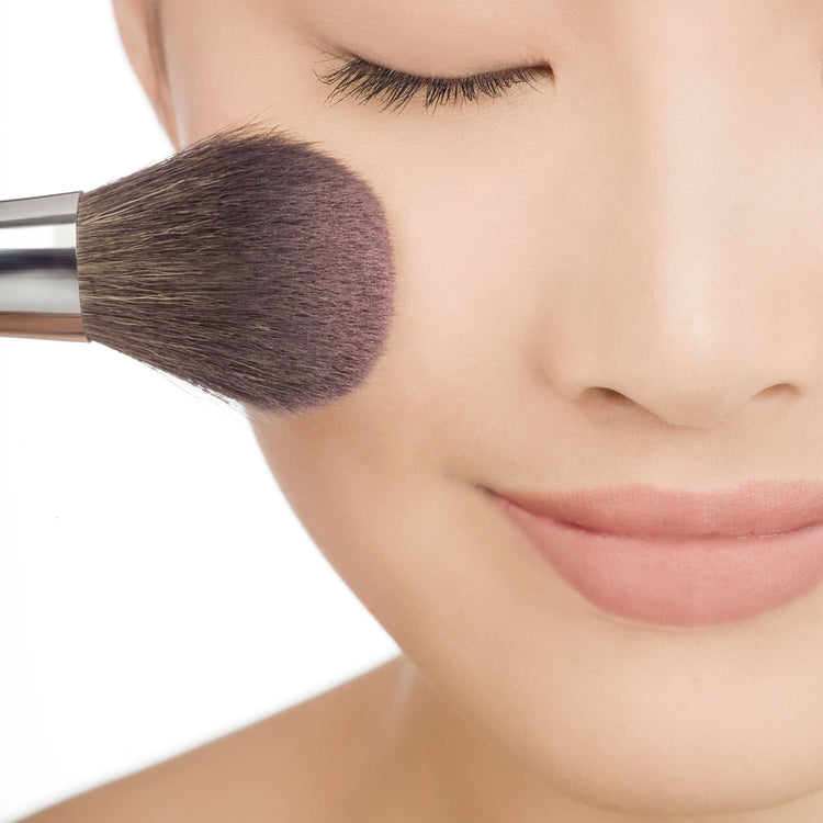 Natural and Organic Face Powder