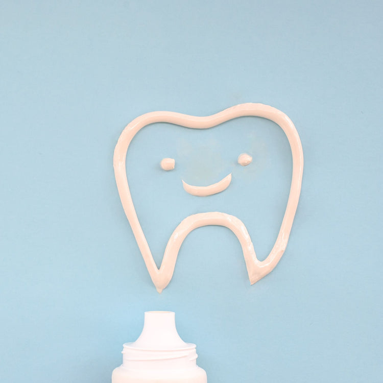 Natural and Organic Toothpaste and Mouthwash