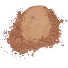 a bronzed powder swatch of lavera Solid Sun Bronzer Soleil Kiss 01 on a white background