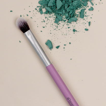 Benecos make up brush, blending brush with lilac handle