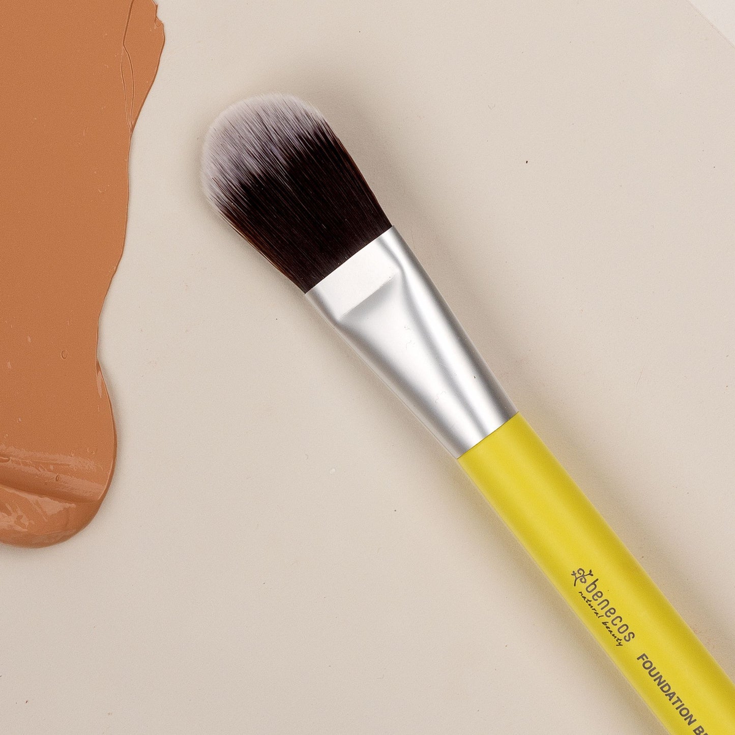 Benecos make up brush, foundation brush with yellow handle