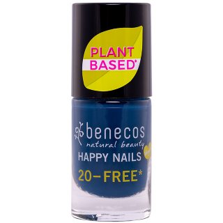 Benecos plant based nail polish nordic blue is a beautiful dusky medium blue shade.